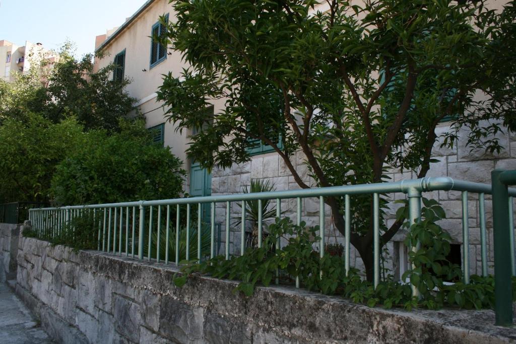 Apartments Mrduljas Split Exterior photo
